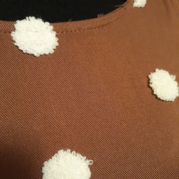 Fun Womens Shirt Large Puffed Dots Tank Top Sleeveless Brown Sz Large - Picture 5 of 10